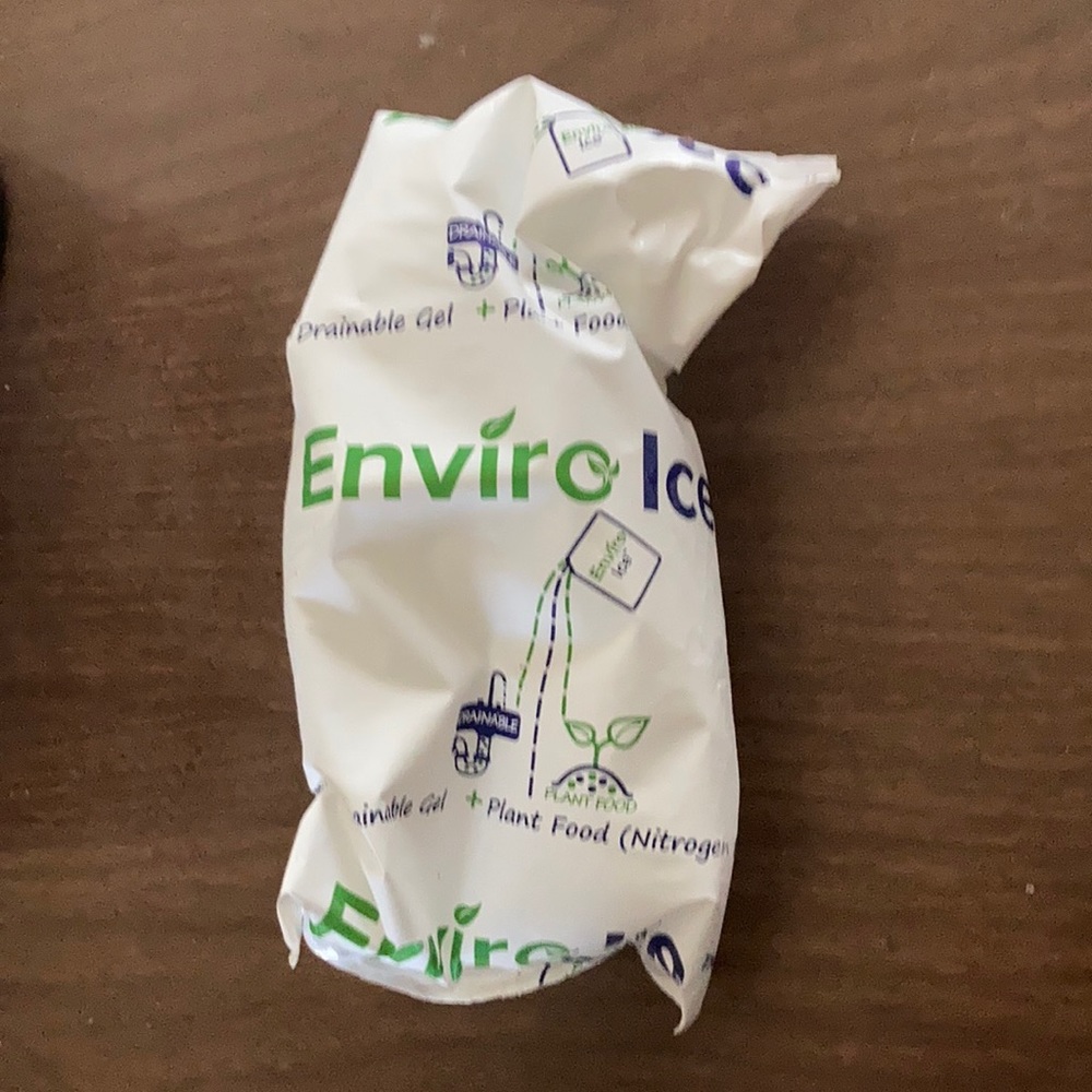 EnviroIce: Drainable freeze gel plus plant food